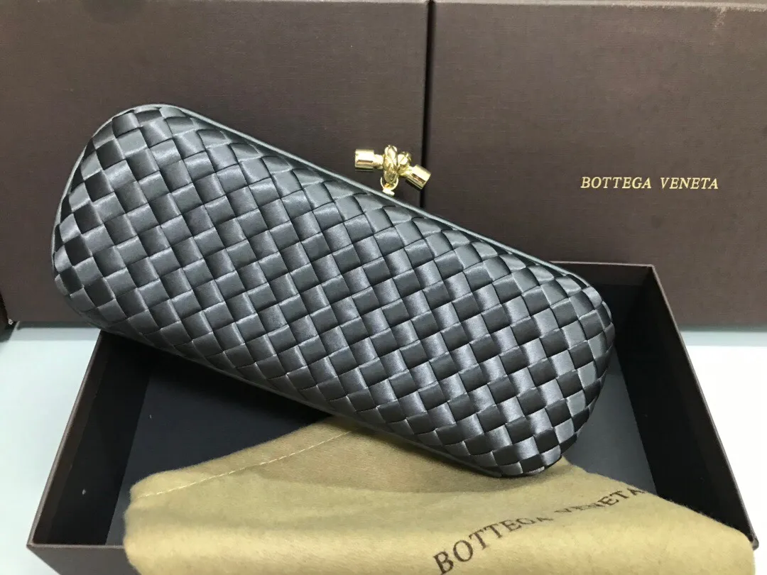 Style No. 8651, upgraded version of full silk evening bag inside and outside~~~INTRECCIATO woven IMPERO STRETCH KNOT clutch bag, hand-woven silk, smooth satin piping, Intrecciato engraved metal buckle, silk satin lining. Large size: 25cm*10cm*5cm